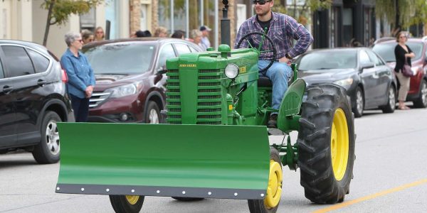 Tractor in parade at Beeton Fair